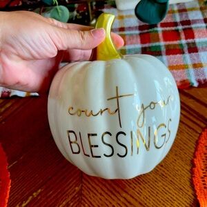 Count your blessings ceramic pumpkin decor